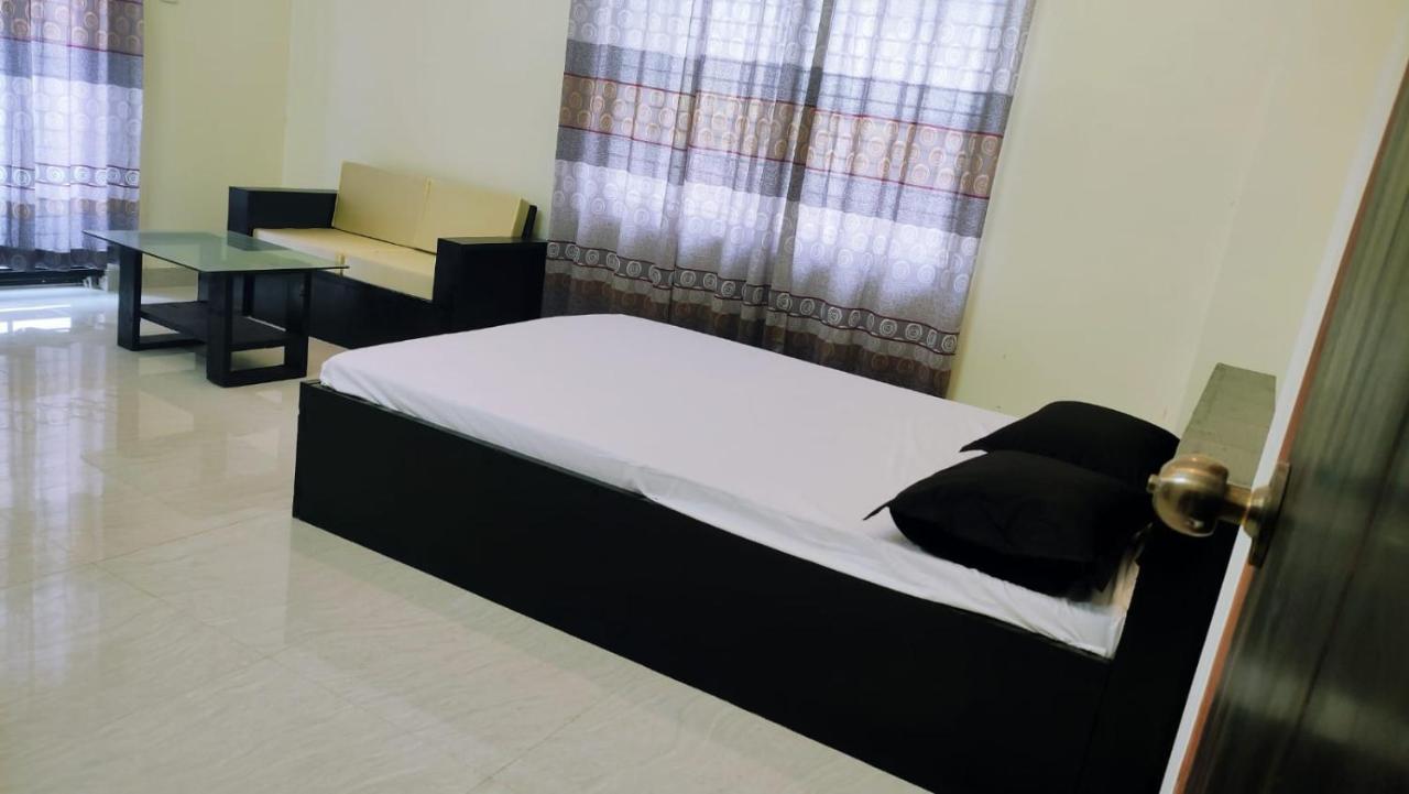 Rose Garden Guest House Khulna Ngoại thất bức ảnh