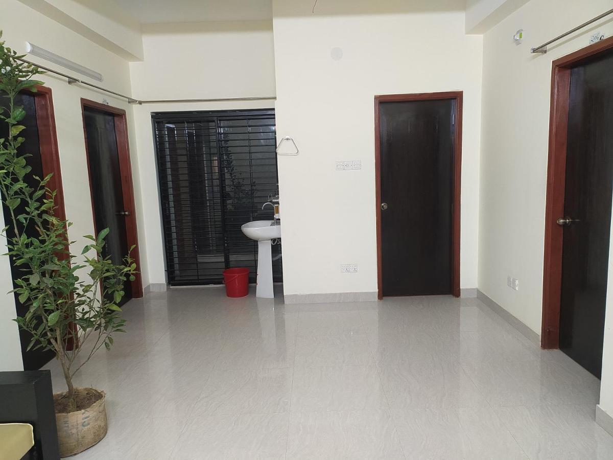 Rose Garden Guest House Khulna Ngoại thất bức ảnh