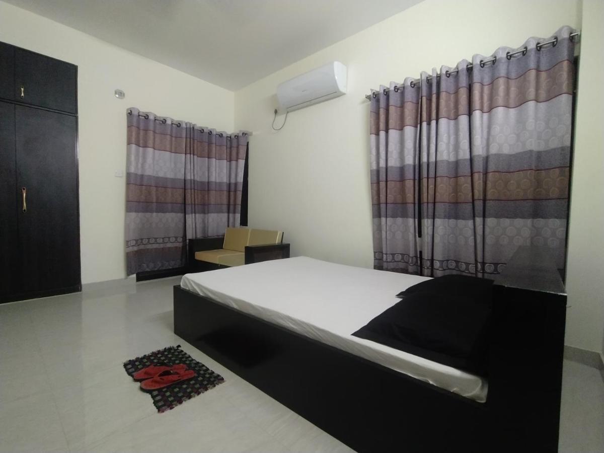 Rose Garden Guest House Khulna Ngoại thất bức ảnh